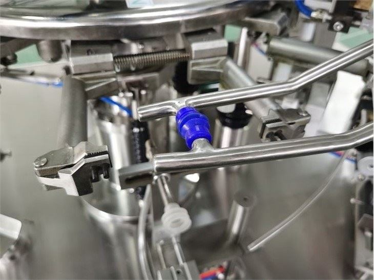 Curd Pouch Packing Machine